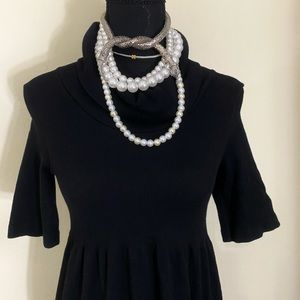 JJ Authentic casual dress size M/L black color turtleneck neckline Aline knee L